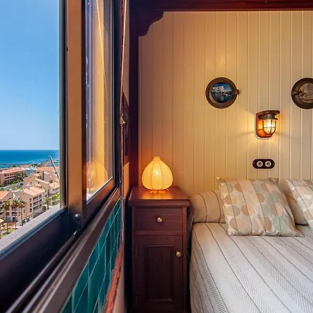 Torres Del Sol Ocean View Ph02 * Los Cristianos (Tenerife)